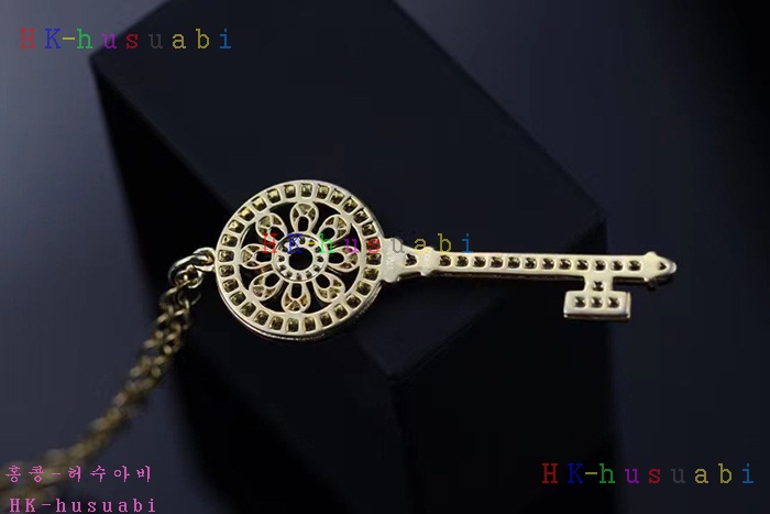 NEW 티파니앤코 목걸이 신상 T 112417