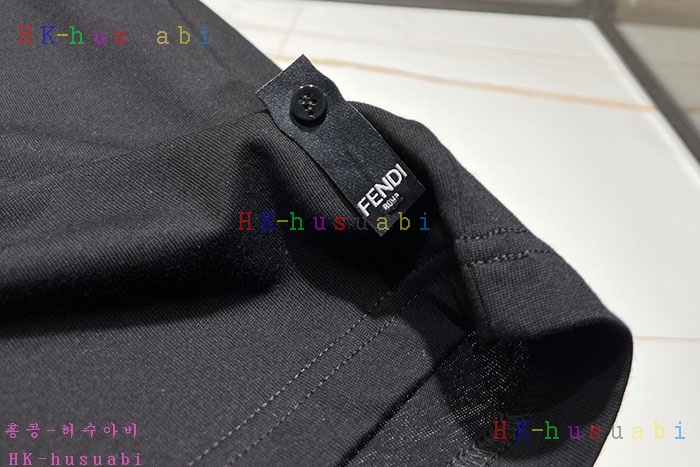 NEW 펜디 반팔티 신상 F 8858226