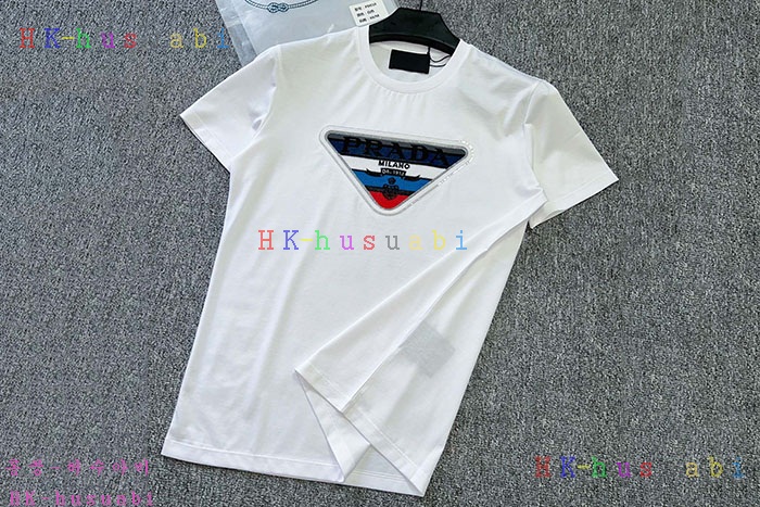NEW 프라다 반팔티 신상 P 557566