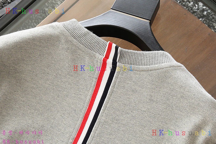 NEW 톰브라운 긴팔티 신상 TB 885808