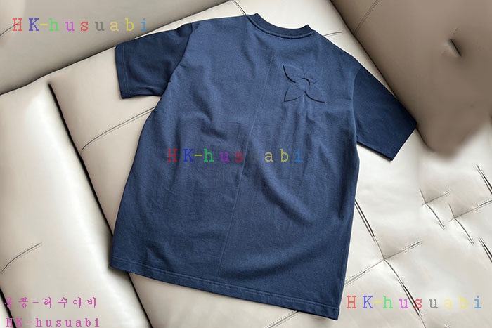 NEW 루이비통 반팔티 신상 LV 1125111