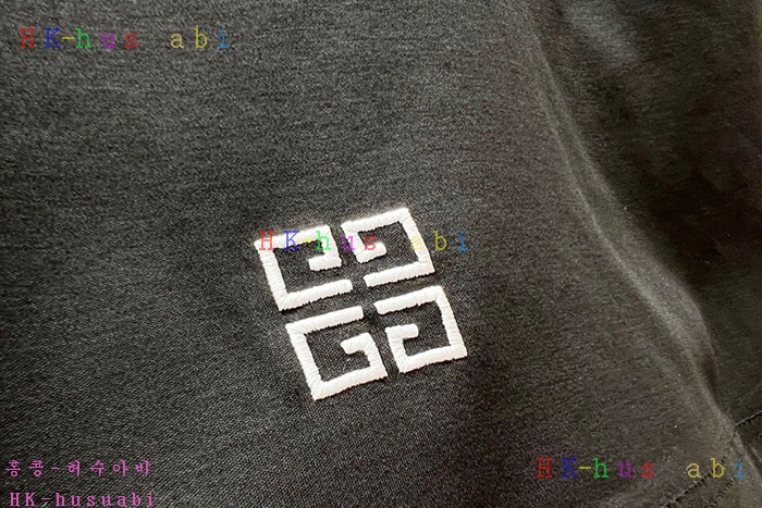 NEW 지방시 반팔티 신상 GV 3429924