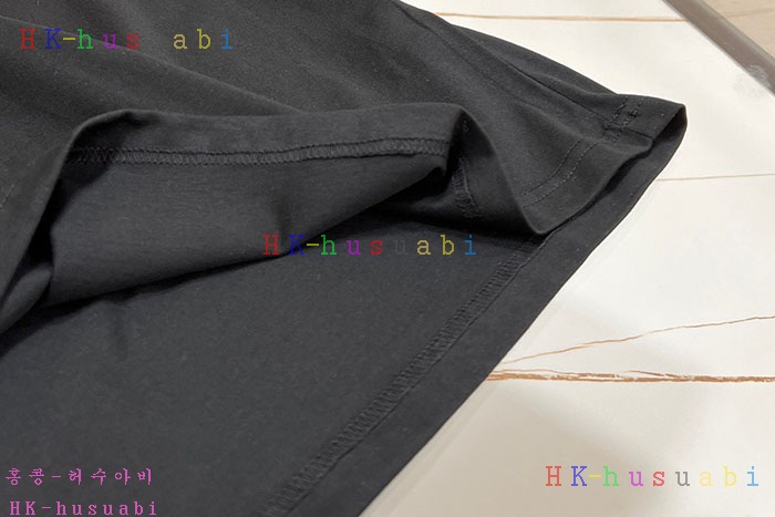 NEW 버버리 반팔티 신상 B 885242