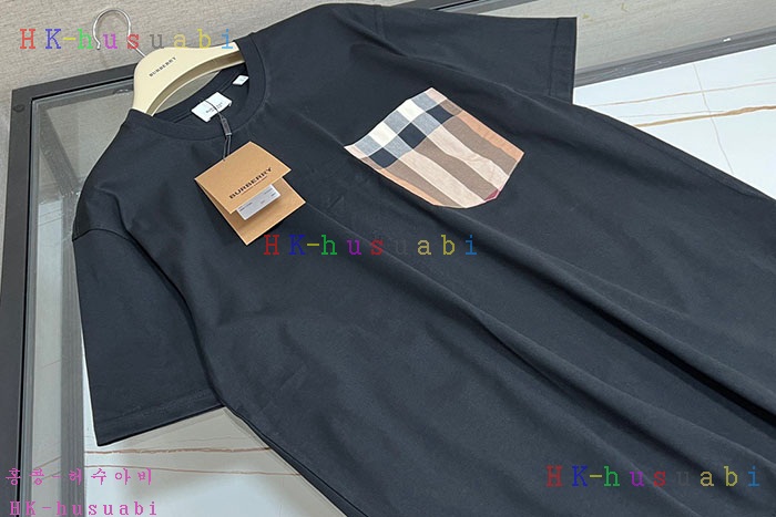 NEW 버버리 반팔티 신상 B 885242