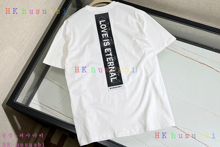 NEW 버버리 반팔티 신상 B 885246