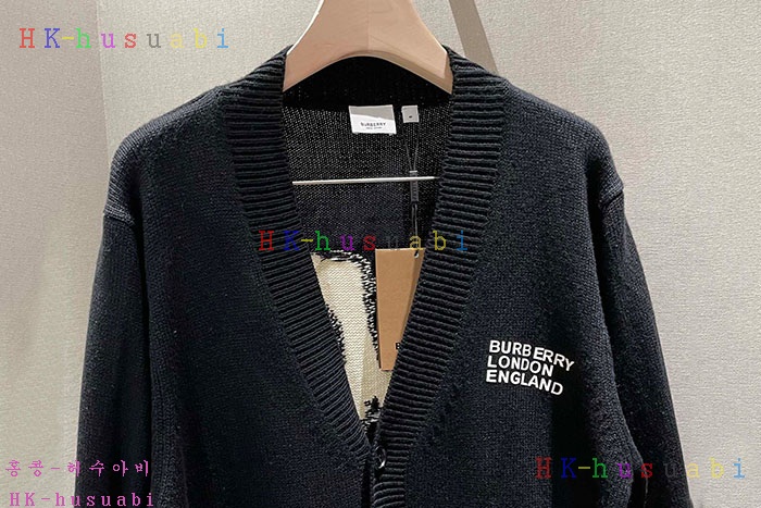 NEW 버버리 가디건 신상 B 885248