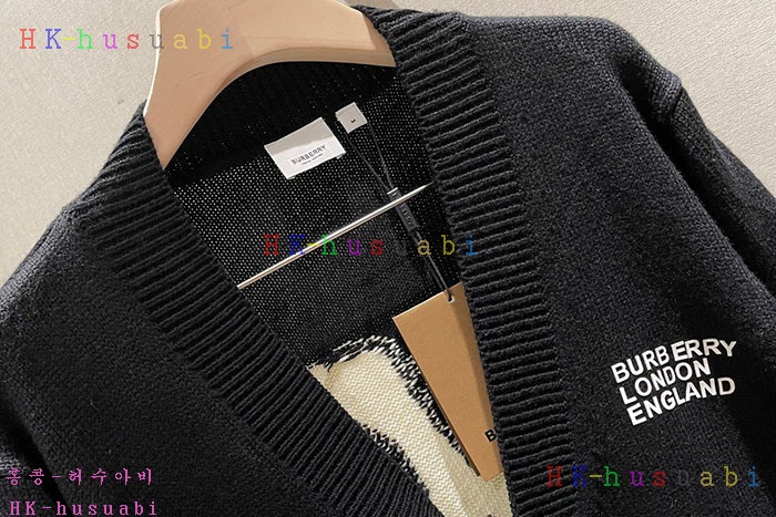 NEW 버버리 가디건 신상 B 885248