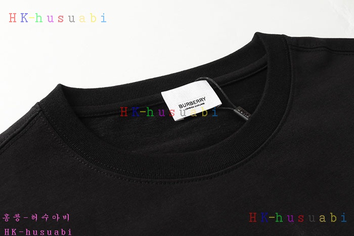 NEW 버버리 반팔티 신상 B 885225