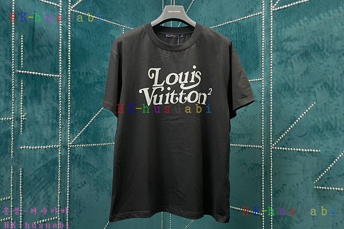 NEW 루이비통 반팔티 신상 LV 152411