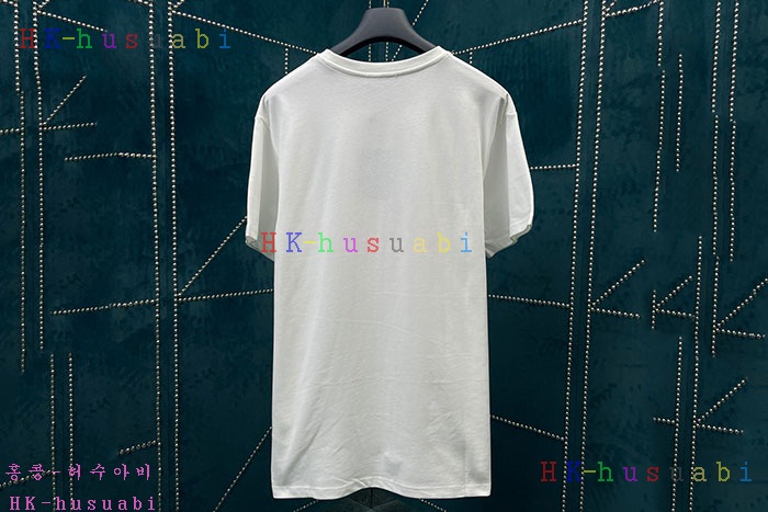NEW 루이비통 반팔티 신상 LV 152412