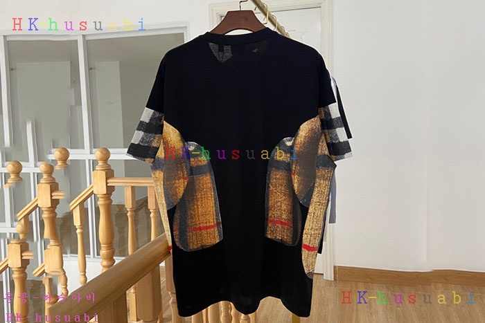 NEW 버버리 반팔티 신상 B 88583