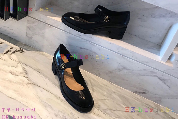NEW 디올 신발 신상 DR 442550