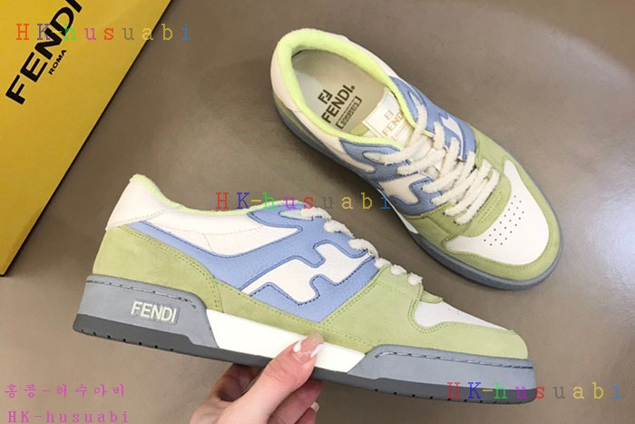 NEW 펜디 스니커즈 신상 FD 556882
