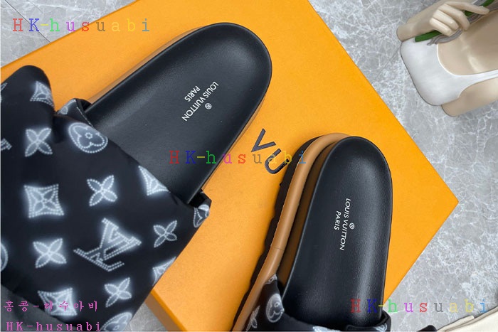 NEW 루이비통 샌들 신상 LV 774120