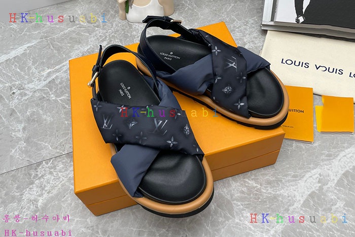 NEW 루이비통 샌들 신상 LV 774114