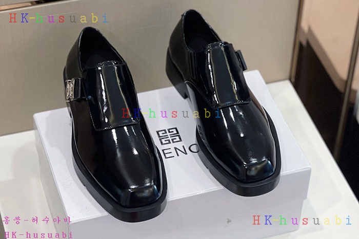 NEW 지방시 신발 신상 GV 772421