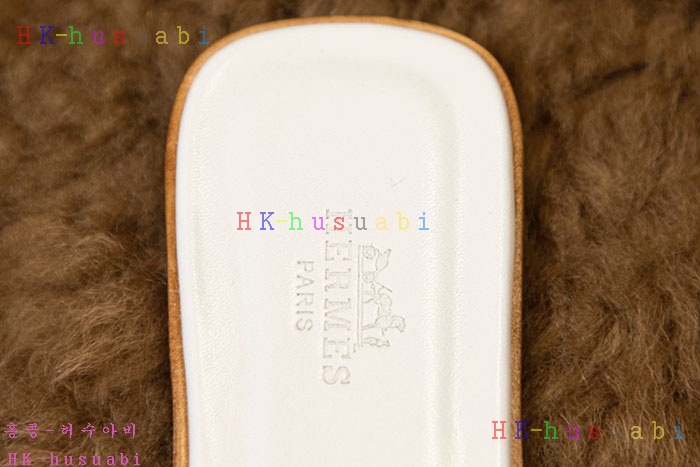 NEW 에르메스 샌들 신상 H 2425016