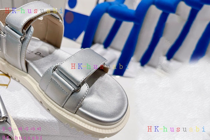 NEW 디올 샌들 신상 DR 810445