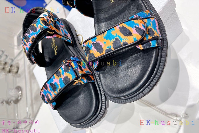 NEW 디올 샌들 신상 DR 810448