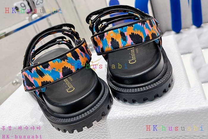 NEW 디올 샌들 신상 DR 810448
