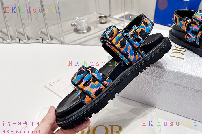 NEW 디올 샌들 신상 DR 810448