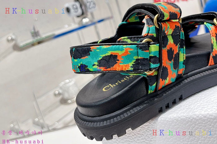 NEW 디올 샌들 신상 DR 810449