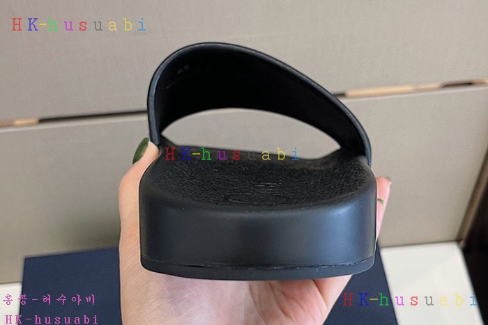 NEW 디올 신발 신상 DR 412246