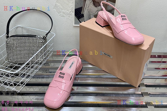 NEW 미우미우 신발 신상 M 554217