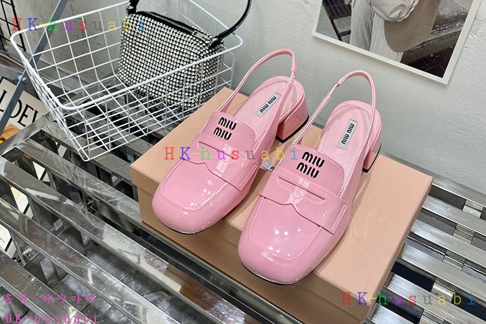NEW 미우미우 신발 신상 M 554217