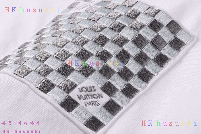 NEW 루이비통 반팔티 신상 LV 195260