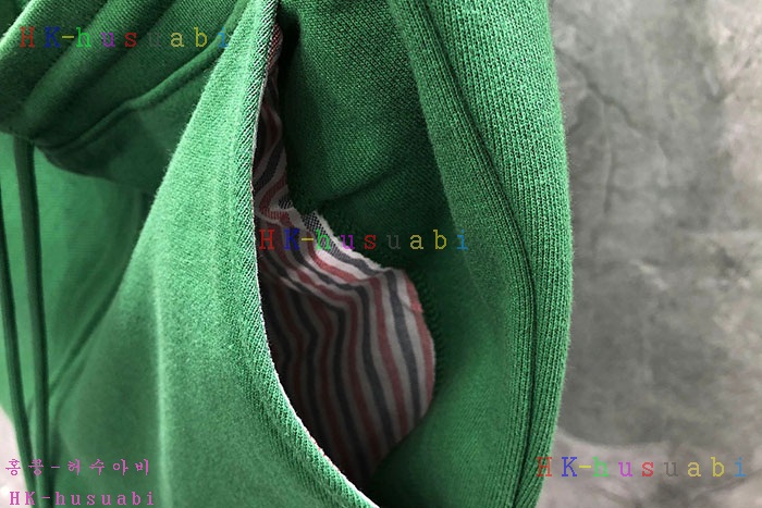 NEW 톰브라운 반바지 신상 TB 1352612