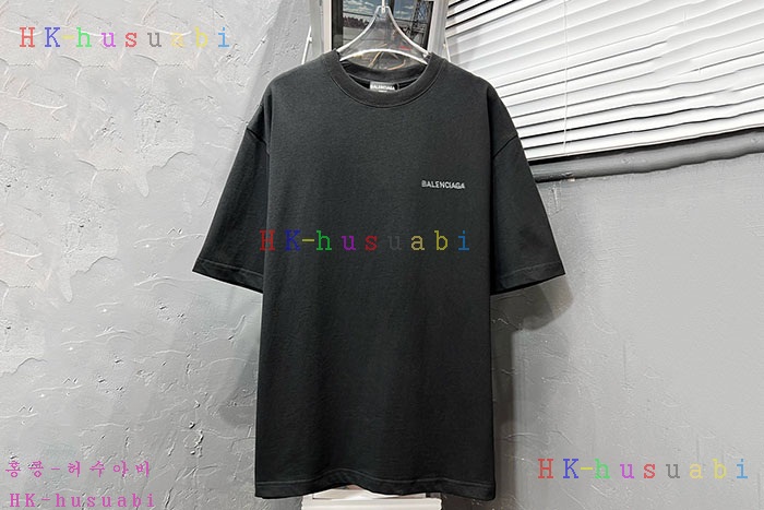 NEW 발렌시아가 반팔티 신상 B 557256
