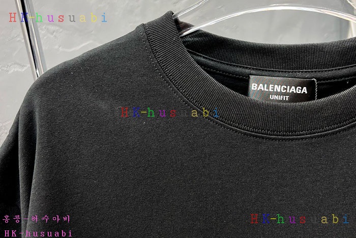 NEW 발렌시아가 반팔티 신상 B 557256
