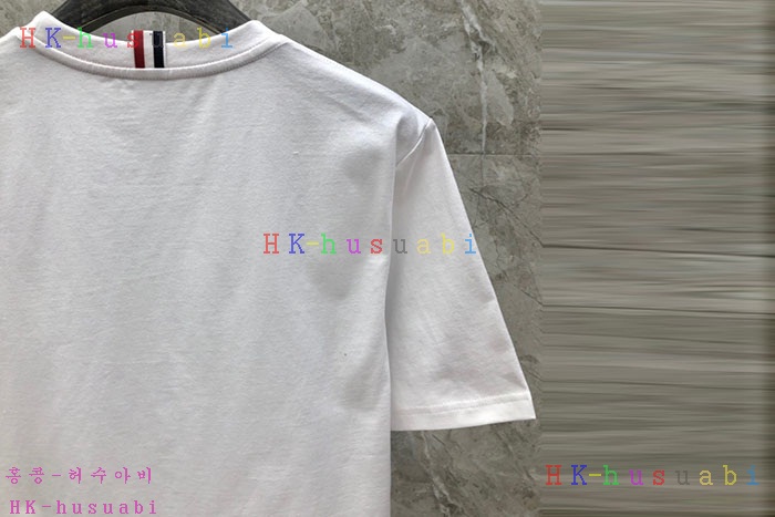 NEW 톰브라운 반팔티 신상 TB 4245533