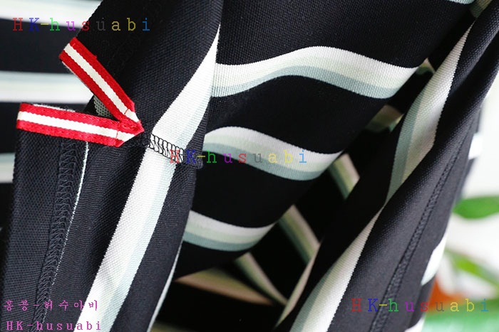 NEW 버버리 반팔티 신상 BB 256634