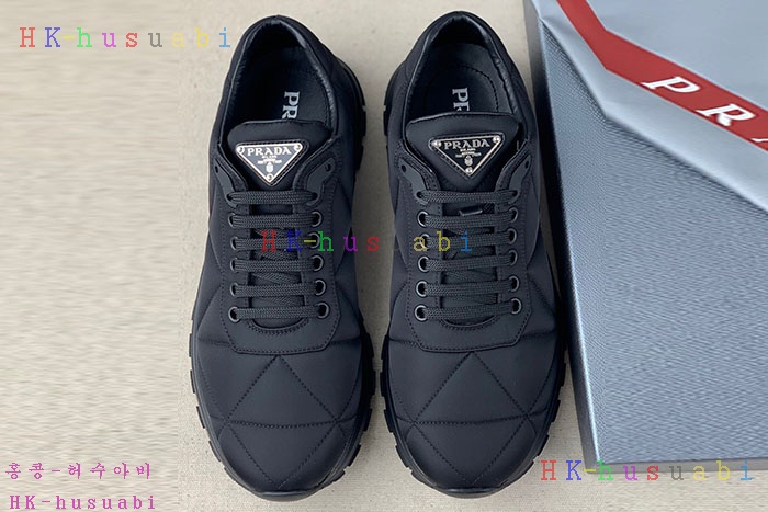 NEW 프라다 스니커즈 신상 P 245531