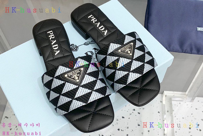 NEW 프라다 샌들 신상 P 246601