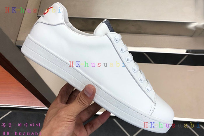 NEW 프라다 스니커즈 신상 P 2423355