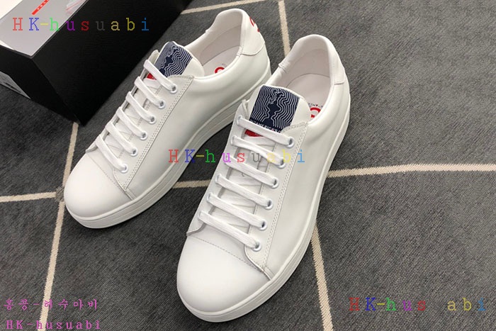NEW 프라다 스니커즈 신상 P 2423355