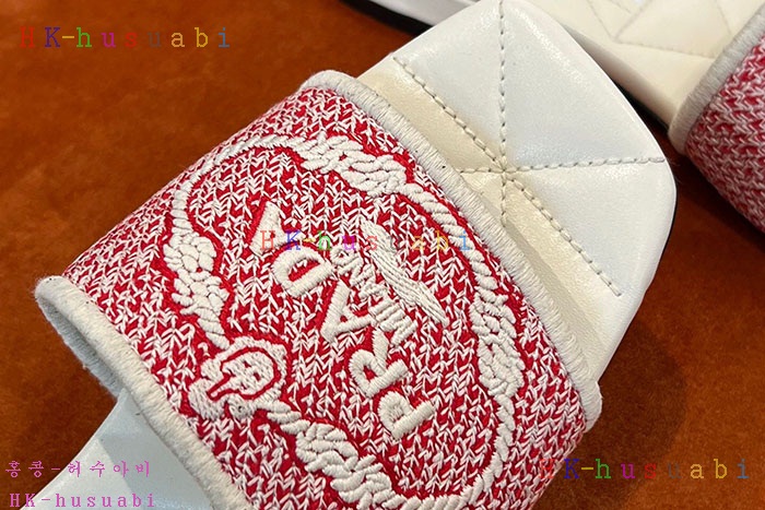 NEW 프라다 샌들 신상 P 245511