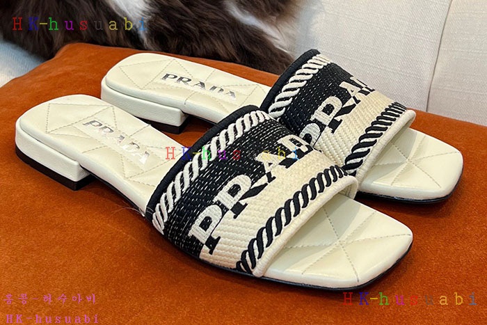 NEW 프라다 샌들 신상 P 245512