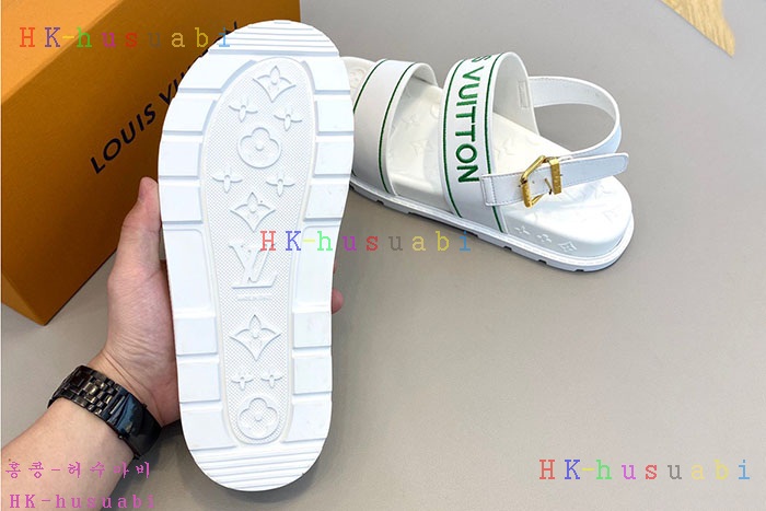 NEW 루이비통 슬리퍼 신상 LV 8511209