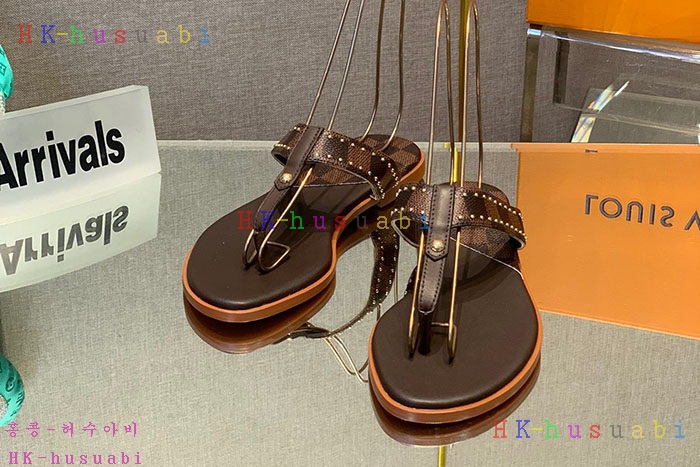 NEW 루이비통 샌들 신상 LV 800504