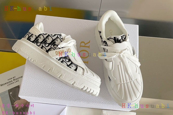 NEW 디올 신발 신상 DR 540013