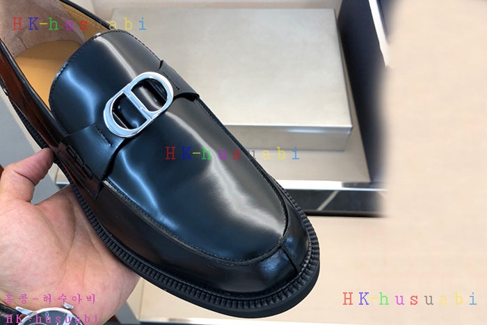 NEW 디올 신발 신상 DR 555102