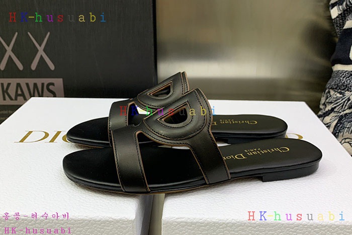 NEW 디올 샌들 신상 DR 555114