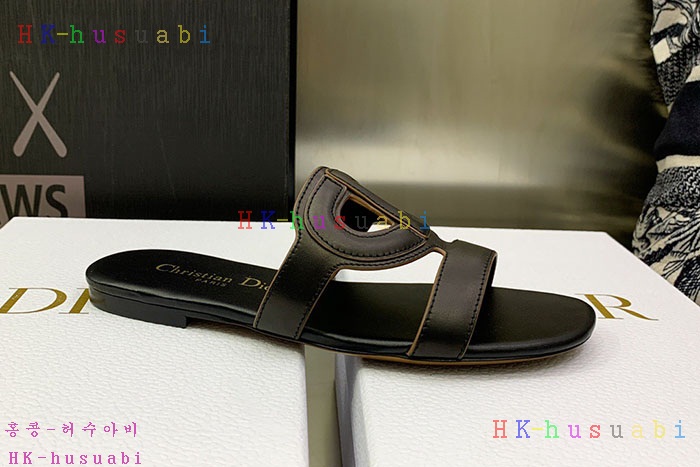 NEW 디올 샌들 신상 DR 555114