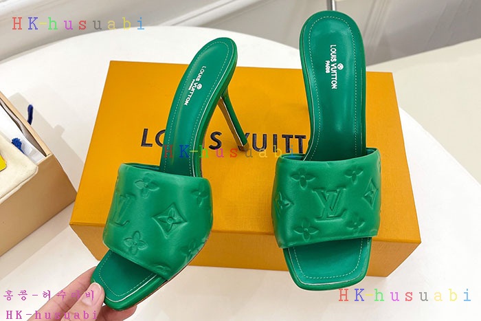 NEW 루이비통 샌들 신상 LV 80233