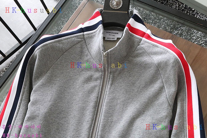 NEW 톰브라운 집업 신상 TB 554200