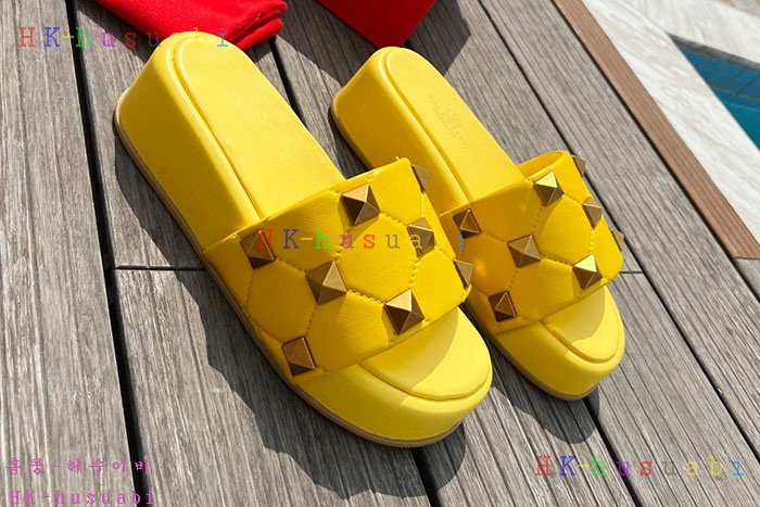NEW 발렌티노 샌들 신상 V 556033